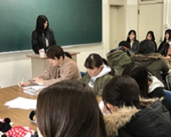 【食物栄養学科】学科進路ガイダンスを行いました　2/16